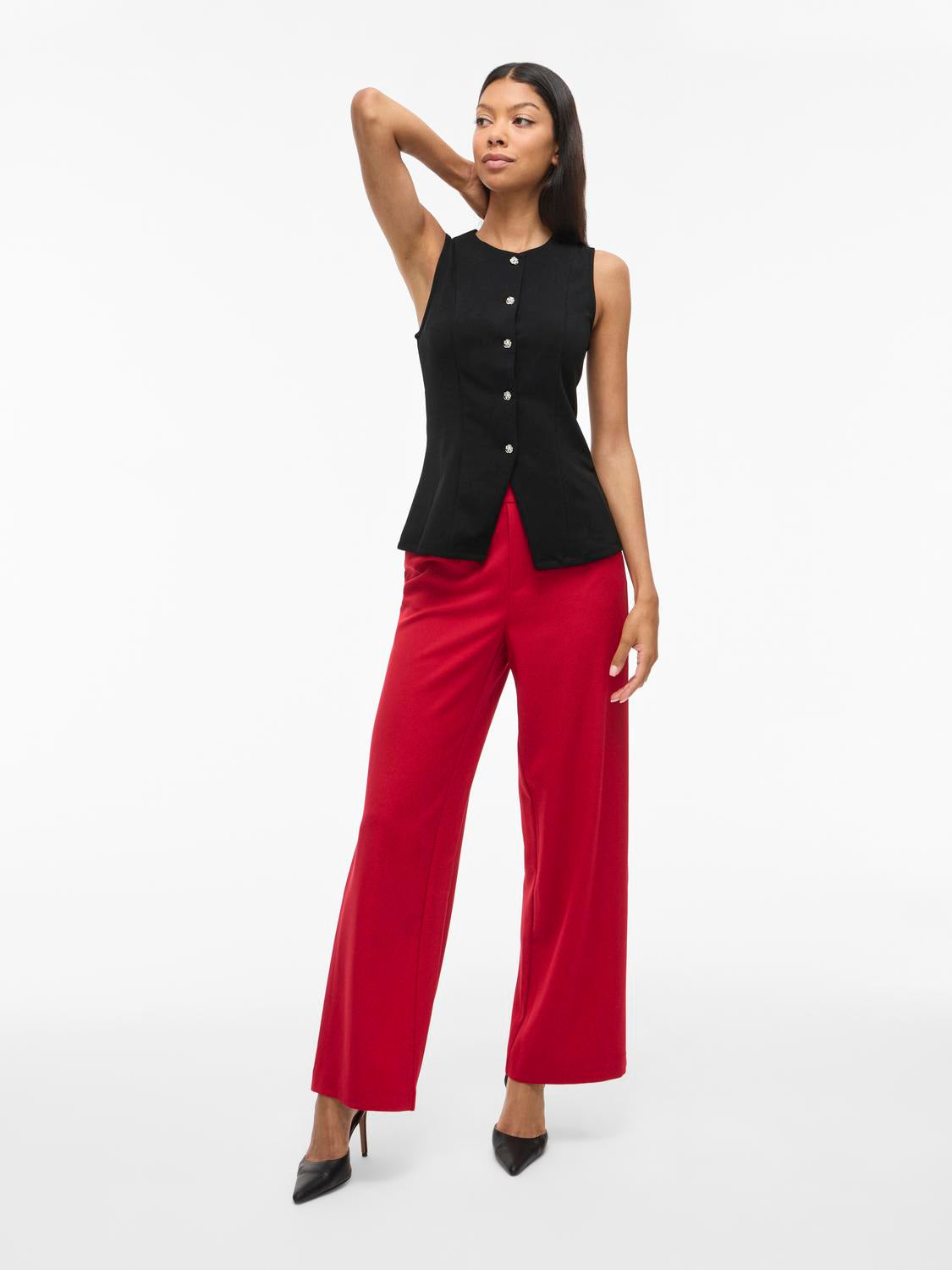 model_shot-front_full